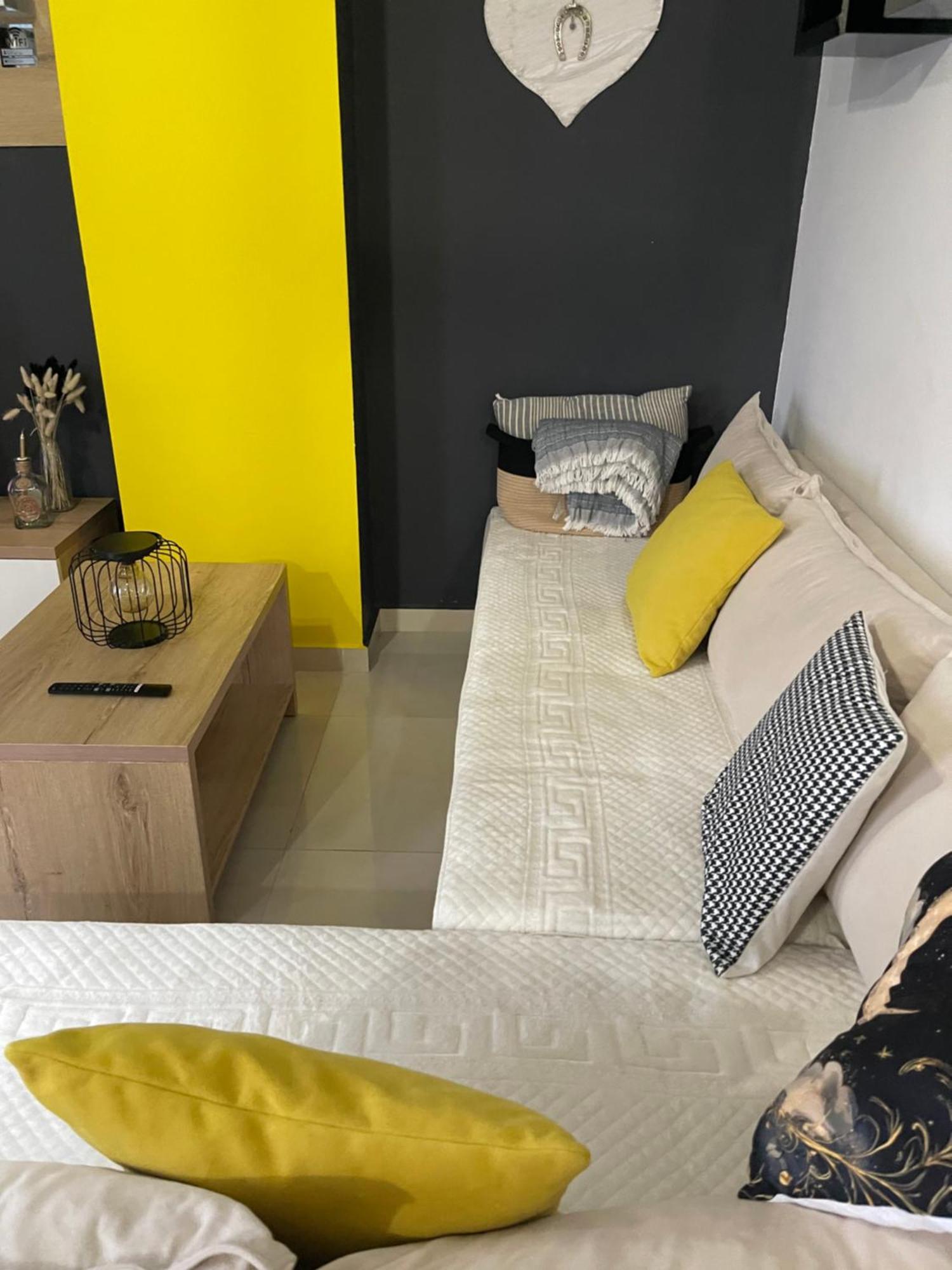 Marsela Gurma Apartments Sarandë Eksteriør bilde